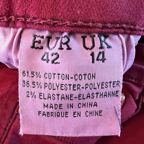 Burgundy color Jean, great material stretches and comes back, size 14. - Picture 6 of 7